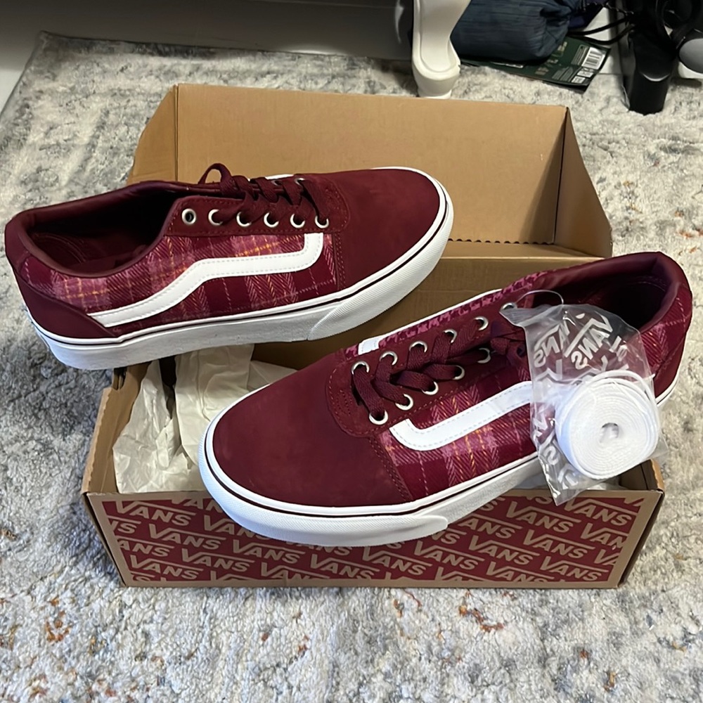 Women’s Vans shoes